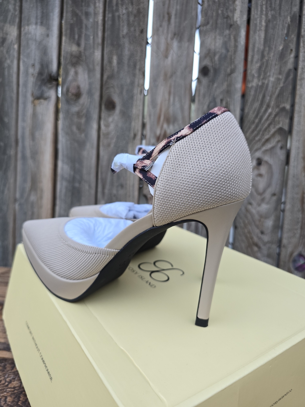 Cosy Island Women's Beige Pointed Toe D'Orsay Heels with Ankle Strap Size 8.5 - Picture 14 of 16